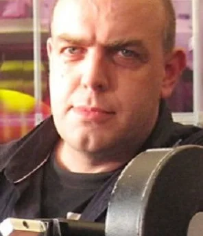 Майк Лідер