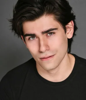 Еміліано Пернія