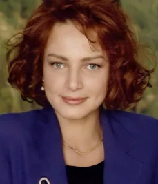 Беатріс Макола